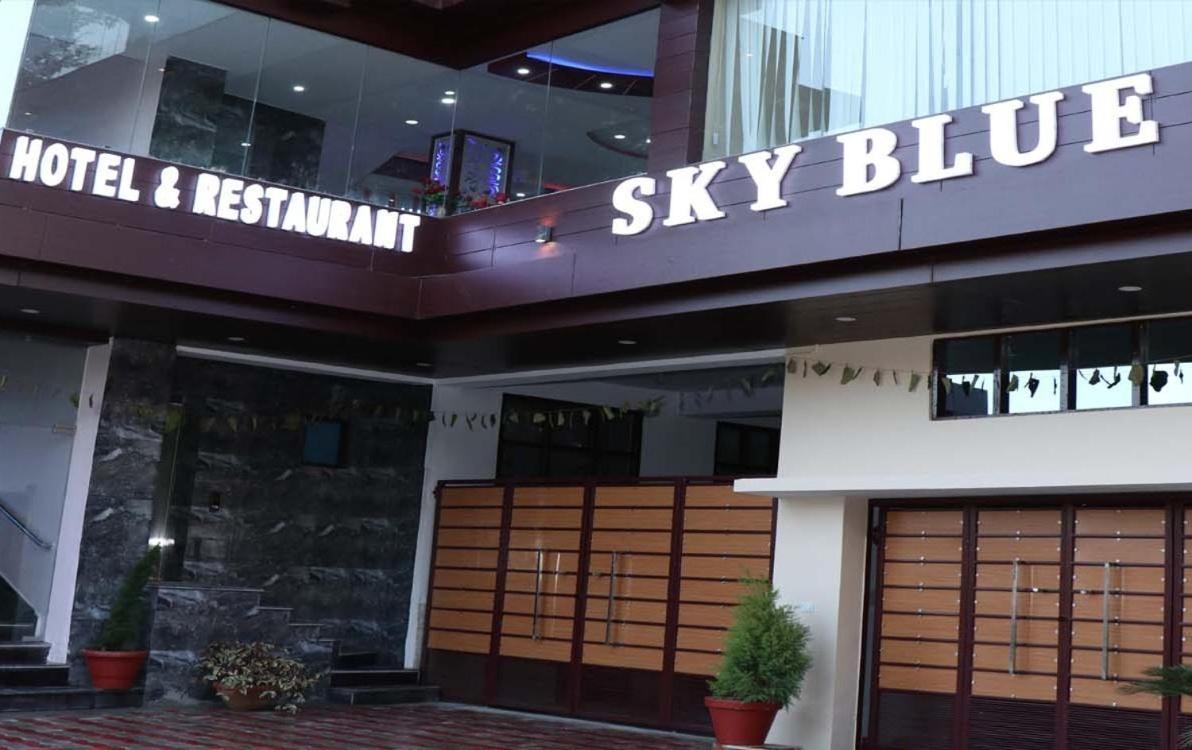 Hotel Sky Bule & Restaurant Khas Nagrota Exteriér fotografie