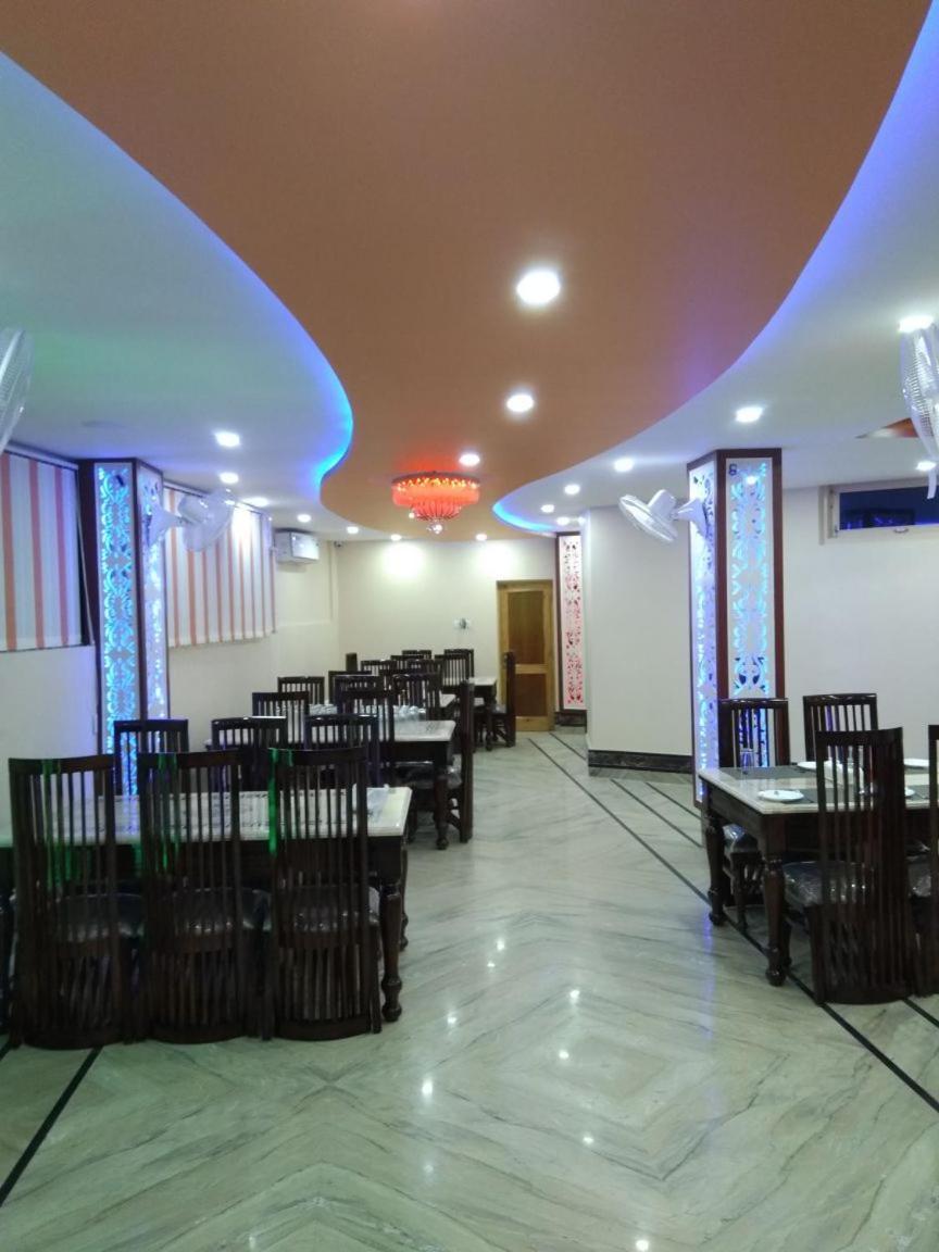 Hotel Sky Bule & Restaurant Khas Nagrota Exteriér fotografie